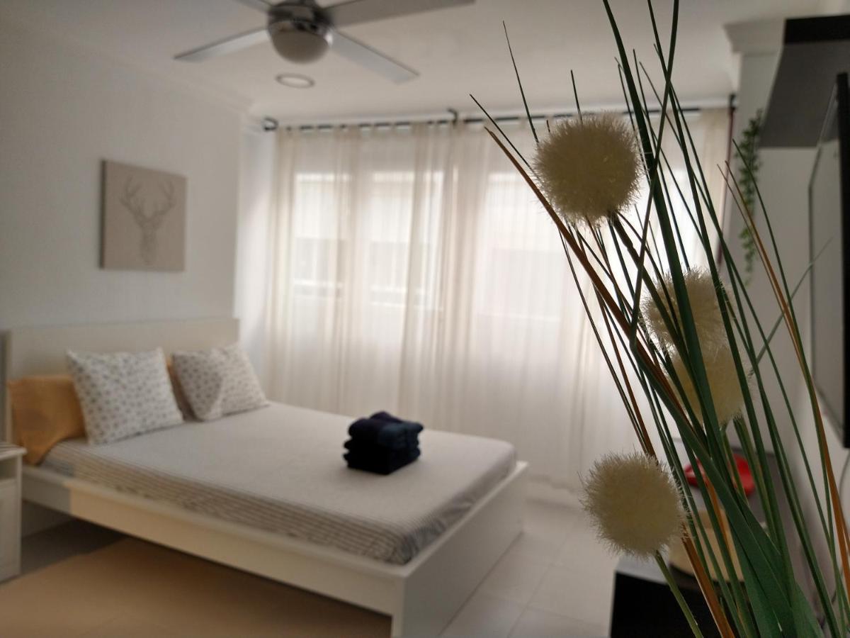 Luminoso Y Moderno Estudio Plaza Andalucia Торемолинос Екстериор снимка